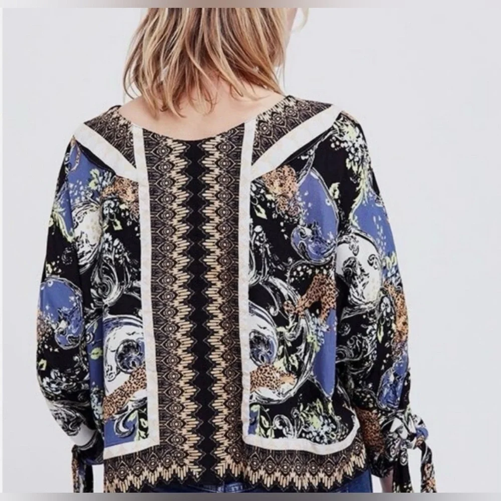 Free People Catch Me If You Can Boho Hippie Blouse Size Medium - Picture 4 of 12